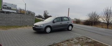 Volkswagen Golf VI Hatchback 5d 1.6 102KM 2009 Volkswagen Golf 1.6 mpi ,bezwypadek ,bez rdzy,bogata wersja 1.6 Benzyna, zdjęcie 1