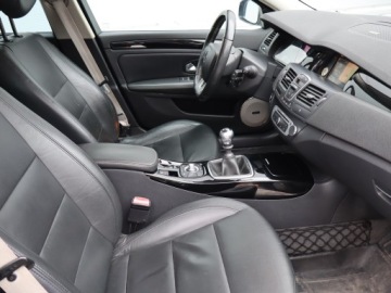 Renault Laguna III Grandtour Phase II 2.0 dCi 150KM 2014 Renault Laguna 2.0 dCi, Navi, Xenon, Klima, zdjęcie 8