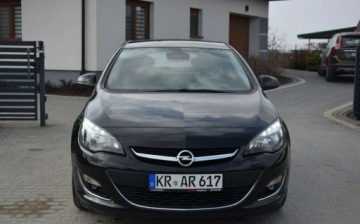 Opel Astra J GTC 1.4 Turbo ECOTEC 120KM 2013 Opel Astra 1.4 TB Navi 142 TYS KM PDC Sprowadzony Oplacony 1.4 Benzyna, zdjęcie 2