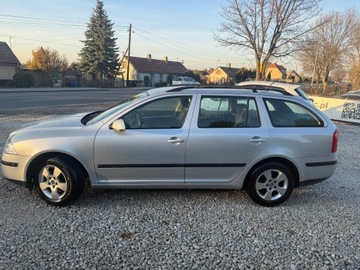 Skoda Octavia II 2009 SKODA OCTAVIA 1.6 Mpi Klimatronik Podgrzewane przednie i tylnie siedze, zdjęcie 11