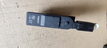 SIŁOWNIK ZAMKA KLAPKI WLEWU BMW E36 1389073