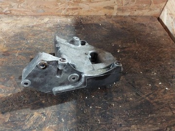 BMW E39 528i M52B28 зажим компрессора кондиционера