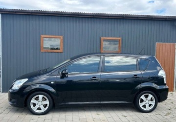 Toyota Corolla Verso AR10 2.2 D-4D 136KM 2008 Toyota Corolla Verso 2,2 DID 136KM, 7-mio Osobowy, Klimatronik, Hak, Zarej
