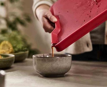 Разделочная доска L Cut&Carve красная Joseph