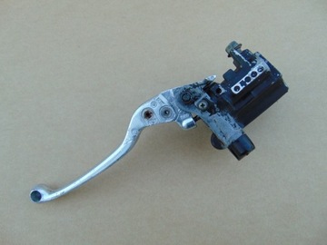 YAMAHA FZ6 FAZER S1 ТОРМОЗНОЙ ЦИЛИНДР ПЕРЕДНИЙ СПРАВА