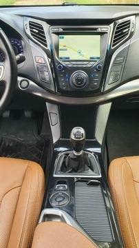 Hyundai i40 Kombi 1.6 GDI 135KM 2012 Hyundai i40 1.6 GDI 135KM # Navi # Kamera #, zdjęcie 17