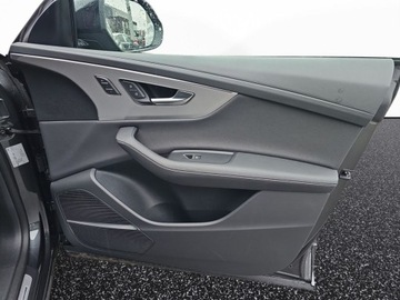 Audi Q8 SUV 3.0 55 TFSI 340KM 2024 Audi Q8 RATA 3723 netto pneumatyka, ogrzewanie postojowe 3.0 Benzyna 340KM, zdjęcie 21