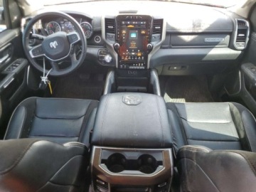  RAM 1500 Laramie 2022 5.7L 5.7 Benzyna 395KM, zdjęcie 8