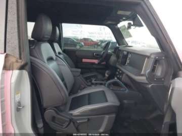 Ford 2024 Ford Bronco 2024 r., 2,3L BIG BEND 4X4 2.3 Benzyna 275KM, zdjęcie 8