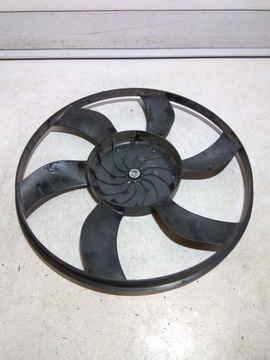 SMART FORTWO III 453 WIATRAK WENTYLATOR 1.0