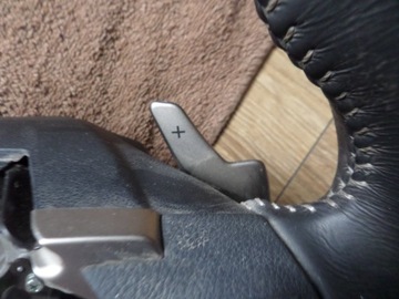 Кожаный руль Lexus is300h III 3 18