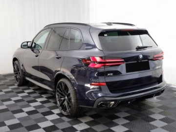 BMW X5 G05 M SUV Facelifting 4.4 M60i 530KM 2025 BMW X5 M60i xDrive Suv 4.4 (530KM) 2025, zdjęcie 1