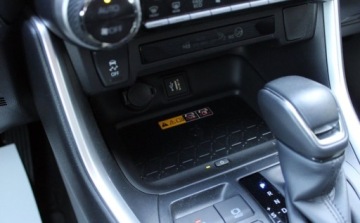 Toyota RAV4 V SUV Facelifting 2.5 Hybrid  Dynamic Force 218KM 2024 Toyota RAV4 2.5 Hybrid 4x2 CVT Comfort SalonPL SerwisASO FVmarza 2.5 218KM, zdjęcie 20