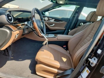 Mercedes Klasa E W214 2023 Mercedes-Benz Klasa E 2023 Mercedes-Benz E 350 4MATIC 2.0 Benzyna 255KM, zdjęcie 7