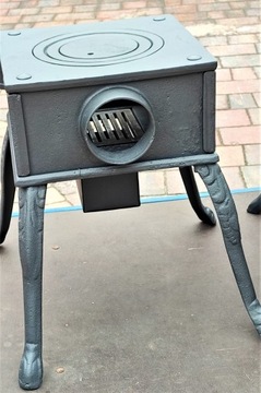 Чугунная печь Koza садовый камин-коптильня PL