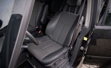 Renault Espace IV Van Facelifting 2.0 dCi 150KM 2013 Renault Grand Espace Renault Grand Espace 2.0 dCi FAP Initiale 2.0 Diesel, zdjęcie 13