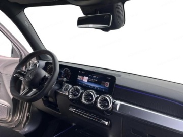 Mercedes GLB SUV 1.3 200 163KM 2025 MERCEDES-BENZ GLB 200 AMG Line Suv 1.3 (163KM) 2025, zdjęcie 9