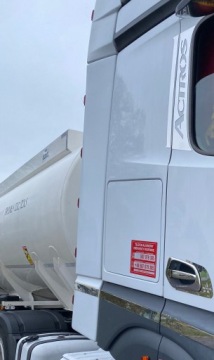 Mercedes Actros Mp4 krytky sloupků Inox