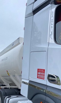 Mercedes Actros Mp4 nakładki na słupki INOX