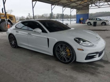 Porsche Panamera II Liftback 3.0 330KM 2018 Porsche Panamera 2018 PORSCHE PANAMERA 4, silnik 3.0 L , 3.0 Benzyna 330KM, zdjęcie 4