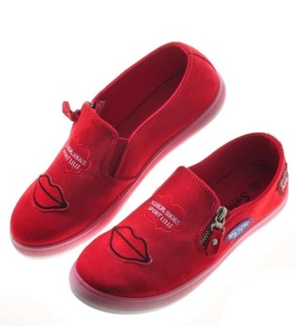 DAMSKIE TENISÓWKI SLIP ON TRAMPKI z ustami 8425 38