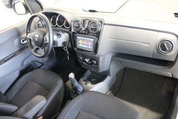 Dacia Lodgy Minivan Facelifting 1.2 TCe 115KM 2018 Dacia Lodgy 1,2 T bezn moc 115KM 7 osobowy , isofix navigacja 1.2 Benzyna, zdjęcie 15