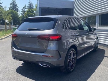 Mercedes Klasa B W247 Sports Tourer Facelifting 1.3 200 163KM 2025 MERCEDES-BENZ B Klasa 200 AMG Line 1.3 (163KM) 2025, zdjęcie 5