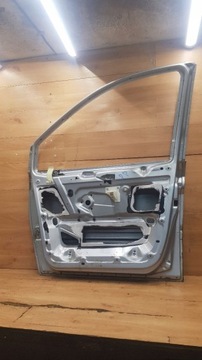 DVEŘE PŘEDNÍ PRAVÉ FIAT ULISEE II