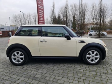 Mini One II 2010 MINI ONE 1.4 90PS Bezwypadkowy Sliczny Gwarancja 1.4 Benzyna 90KM, zdjęcie 5