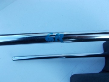 PODHLAVNÍK PODHLAVNÍKY POHOVKA ZADNÍ VW POLO V 6R 2009-2013R 3KS