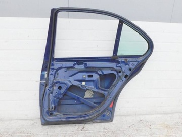 BMW E39 523I 2.5 99R DVEŘE PRAVÝ ZADNÍ MONTREALBLAU-METALLIC 297/5