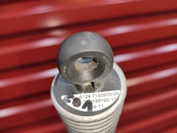 BMW 7 F01 F02 PRUŽINA KRYT KUFRU PRAVÁ PRAVÝ ZADNÍ ORIGINÁLNÍ