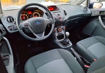 Ford Fiesta VII Hatchback 5d 1.25 Duratec 60KM 2010 Ford Fiesta Ford Fiesta 1.25 60KM MT5 Ambiente Salon PL 1.2 Benzyna 60KM, zdjęcie 11