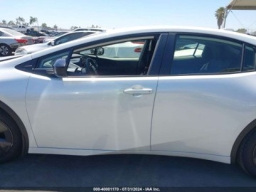 Toyota Prius V (XW60) 2023 Toyota Prius Le, 2023r., 2.0L 2.0 Hybryda 194KM, zdjęcie 7