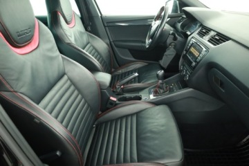 Skoda Octavia III RS Kombi 2.0 TDI 184KM 2016 Skoda Octavia RS 2.0 TDI, 1. Właściciel, 181 KM, zdjęcie 6