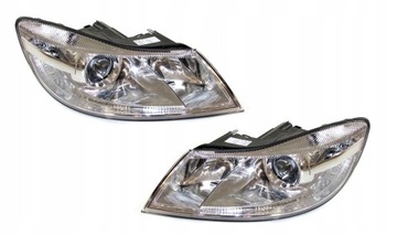 KOMPLET REFLEKTORÓW SKODA OCTAVIA II 2008-2013