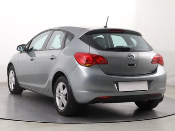 Opel Astra J Hatchback 5d 1.6 Twinport ECOTEC 115KM 2010 Opel Astra 1.6 16V, Klima, Klimatronic,ALU, zdjęcie 3