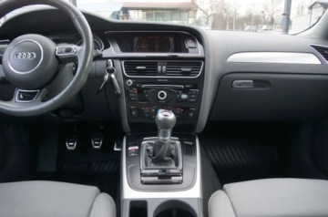 Audi A4 B8 Limousine Facelifting 2.0 TDI 150KM 2015 Audi A4 Limousine 2.0 TDI CR 150 KM, 4x4, Lift, S-Line, Webasto, Hak, GWAR, zdjęcie 12