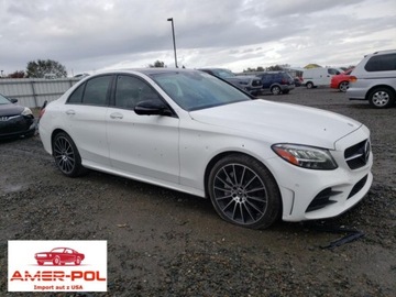 Mercedes Klasa C W205 2020 Mercedes-Benz Klasa C 2020 MERCEDES-BENZ C 300 4MATIC 2.0 Benzyna 255KM
