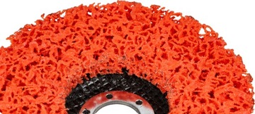 Абразивный диск для удаления ржавчины INOX METAL на флизелине черный волос 125