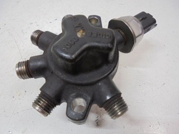 FOCUS MK2 ROZDZIELACZ WTRYSKU 4M5Q9D280DB 1,8TDCI