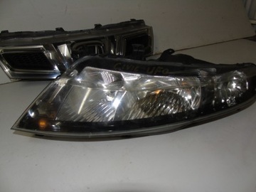 Honda Civic UFO VIII lampa przednia 08161610