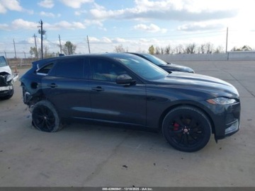 Jaguar F-Pace 2023 Jaguar F-Pace S P250 2023 2.0 Benzyna 247KM, zdjęcie 5