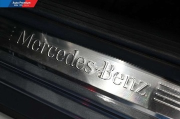 Mercedes GLC C253 SUV 2.0 250 211KM 2019 Mercedes-Benz GLC FV23Reflektory LED StatyczneAktywny Asystent Parkowania, zdjęcie 21