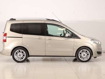 Ford Tourneo Courier I Mikrovan 1.0 EcoBoost 100KM 2018 Ford Tourneo Courier 1.0 EcoBoost, Salon Polska, zdjęcie 5