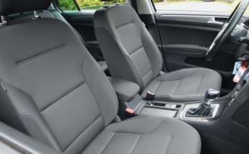 Volkswagen Golf VII e-Golf Facelifting Electro 136KM 2018 Volkswagen Golf 136 KM FULL LED Nawigacja Serwisowany Zarejestrowany 136KM, zdjęcie 30