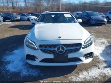 Mercedes Klasa C W205 2019 Mercedes-Benz Klasa C 2019 MERCEDES-BENZ C 300 4MATIC 2.0 Benzyna 255KM, zdjęcie 12