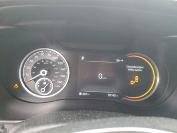  Genesis G70 Base 2023 2.0L 2.0 Benzyna 252KM, zdjęcie 9