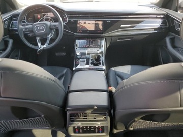Audi Q8 2023 Audi Q8 Premium Plus S-Line 2023 3.0l 3.0 Benzyna 335KM, zdjęcie 8