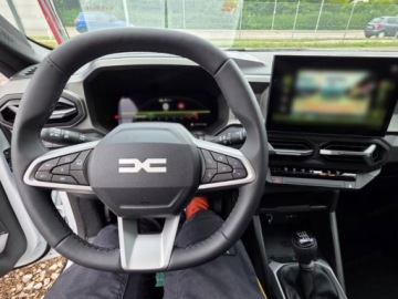 Dacia Bigster 1.2 mild hybrid 140 140KM 2025 Od ręki - Journey 1.2 TCe mHEV 140KM / Pakiet Parking, zdjęcie 6